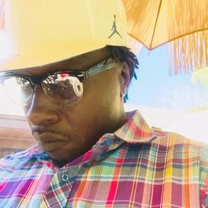 Meet your Posher, Carl